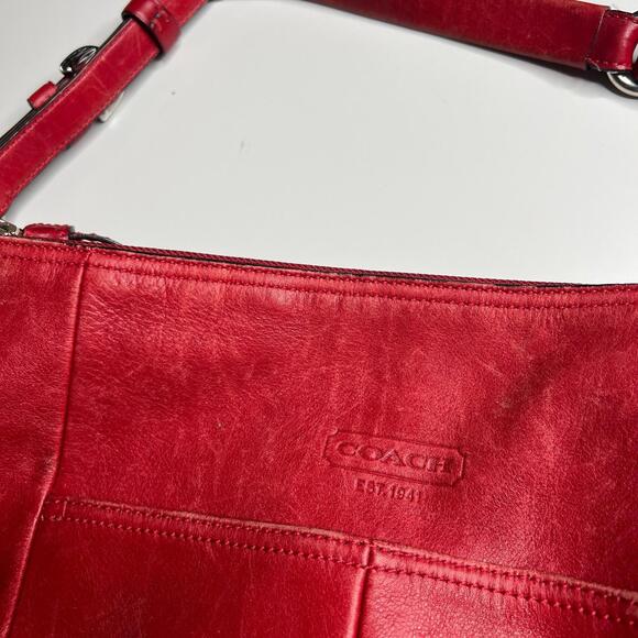 Coach Red Leather Hobo Shoulder Bag Purse Handbag Pink Lining #H0949-12834 - Picture 9 of 12